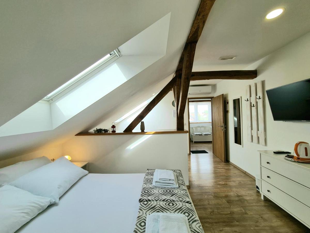 Rooms Garden Slunj Exterior photo