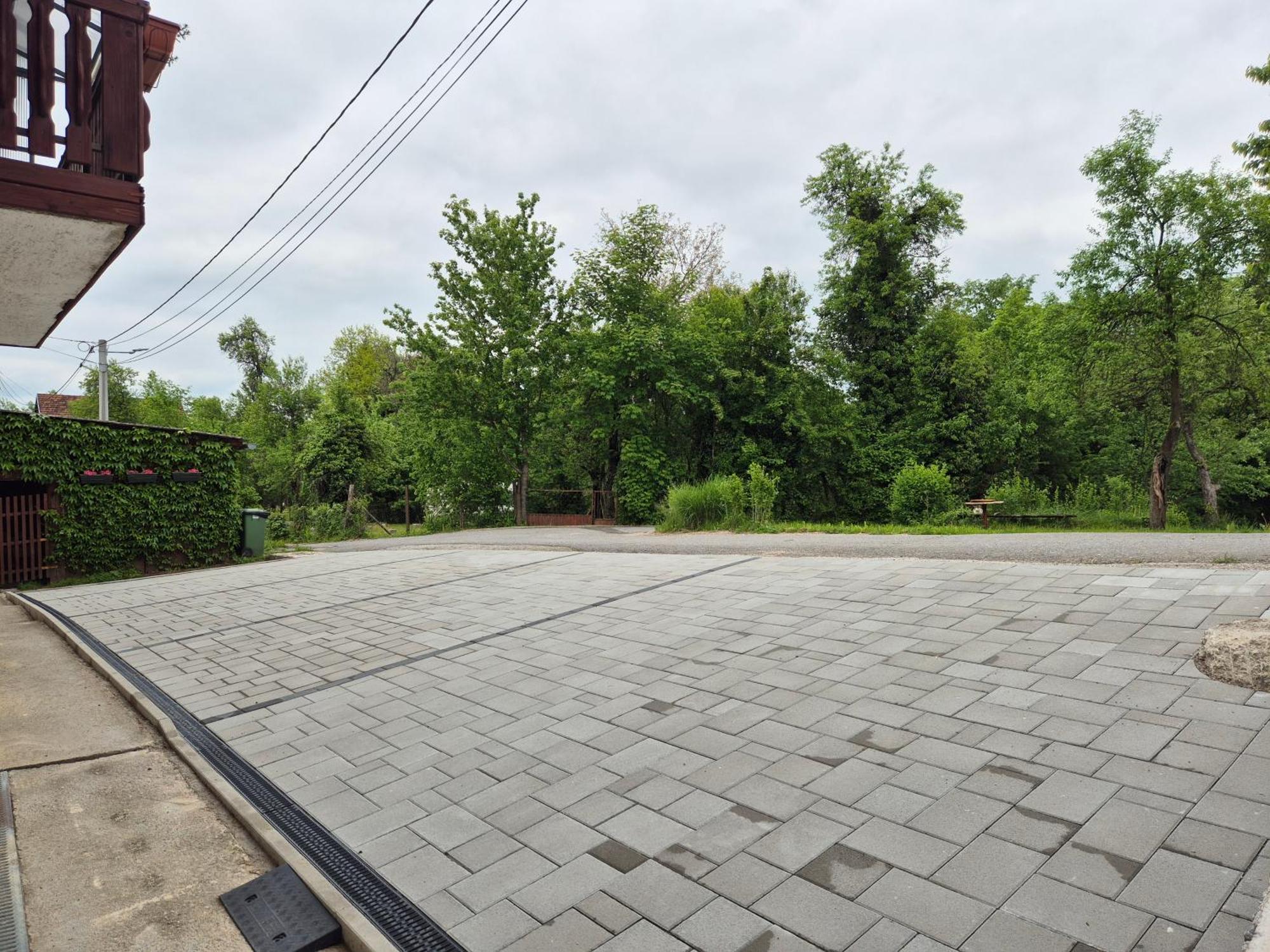 Rooms Garden Slunj Exterior photo